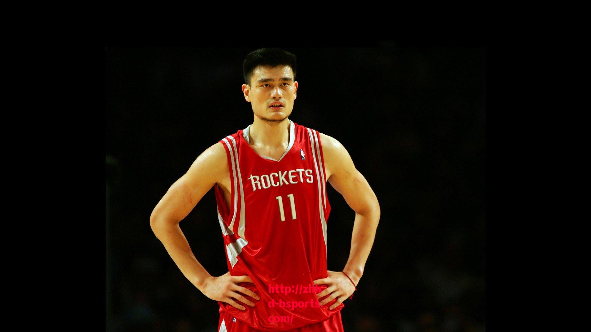B体育官方网站-篮球比赛中的技术与战术巧妙结合提升比赛观赏性与精彩程度